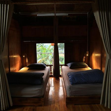 Ha Giang Eco Stone House - Tours & Rental Motorbike Eksteriør bilde